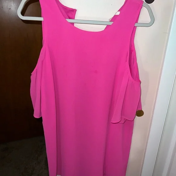 Francesca's Collections | Dresses | Francescas Raspberry Pink Dress Worn  Once For Senior Pics Size Medium | Poshmark